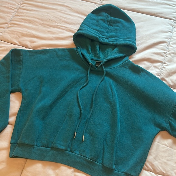 Wild Fable Crop Top Teal Hoodie Women’s Size XXL - Picture 4 of 6